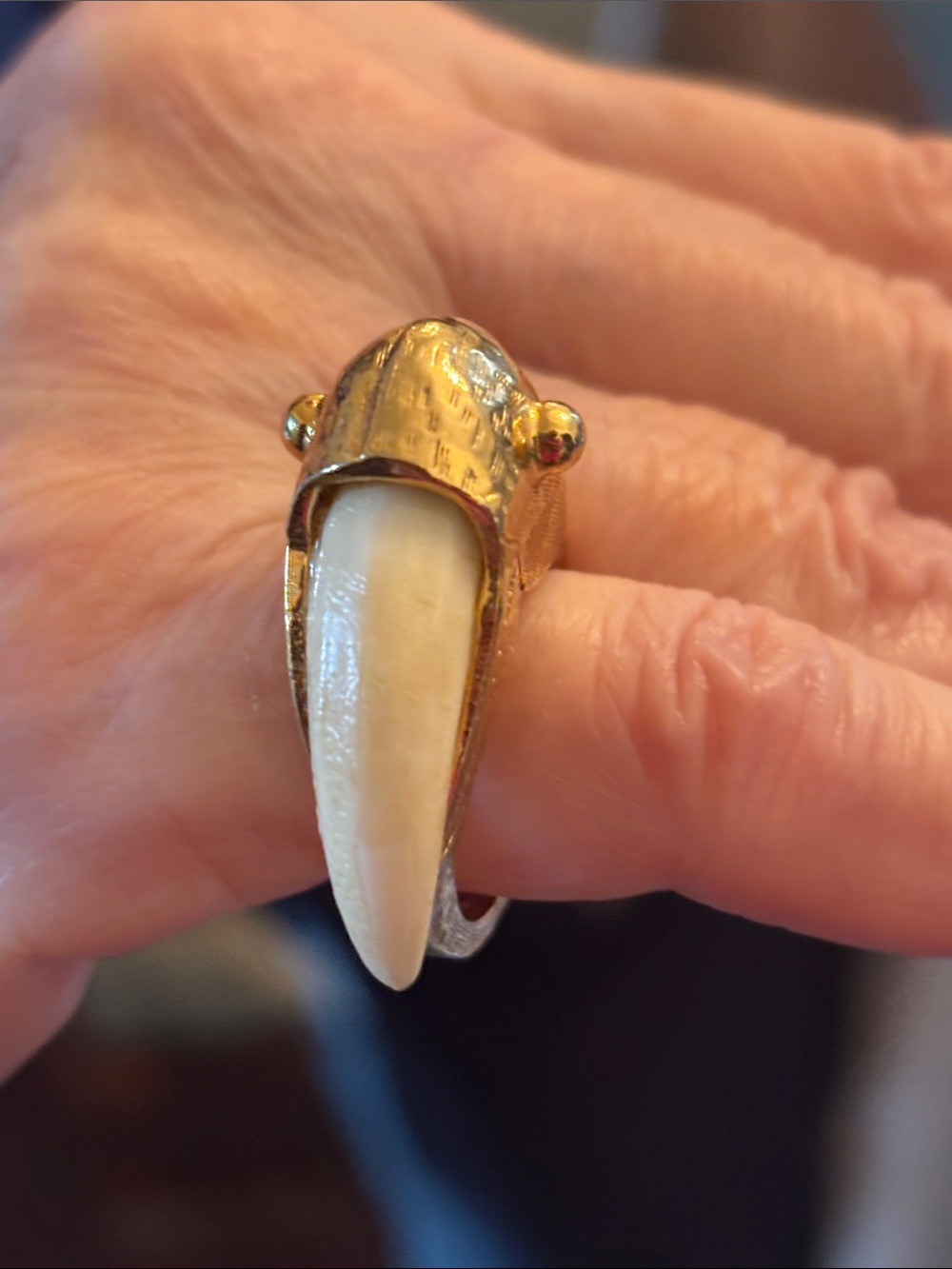 🟥VTG Pauline Rader Toucan Bird Statement Ring - Gold Tone Runway Piece, Size 5